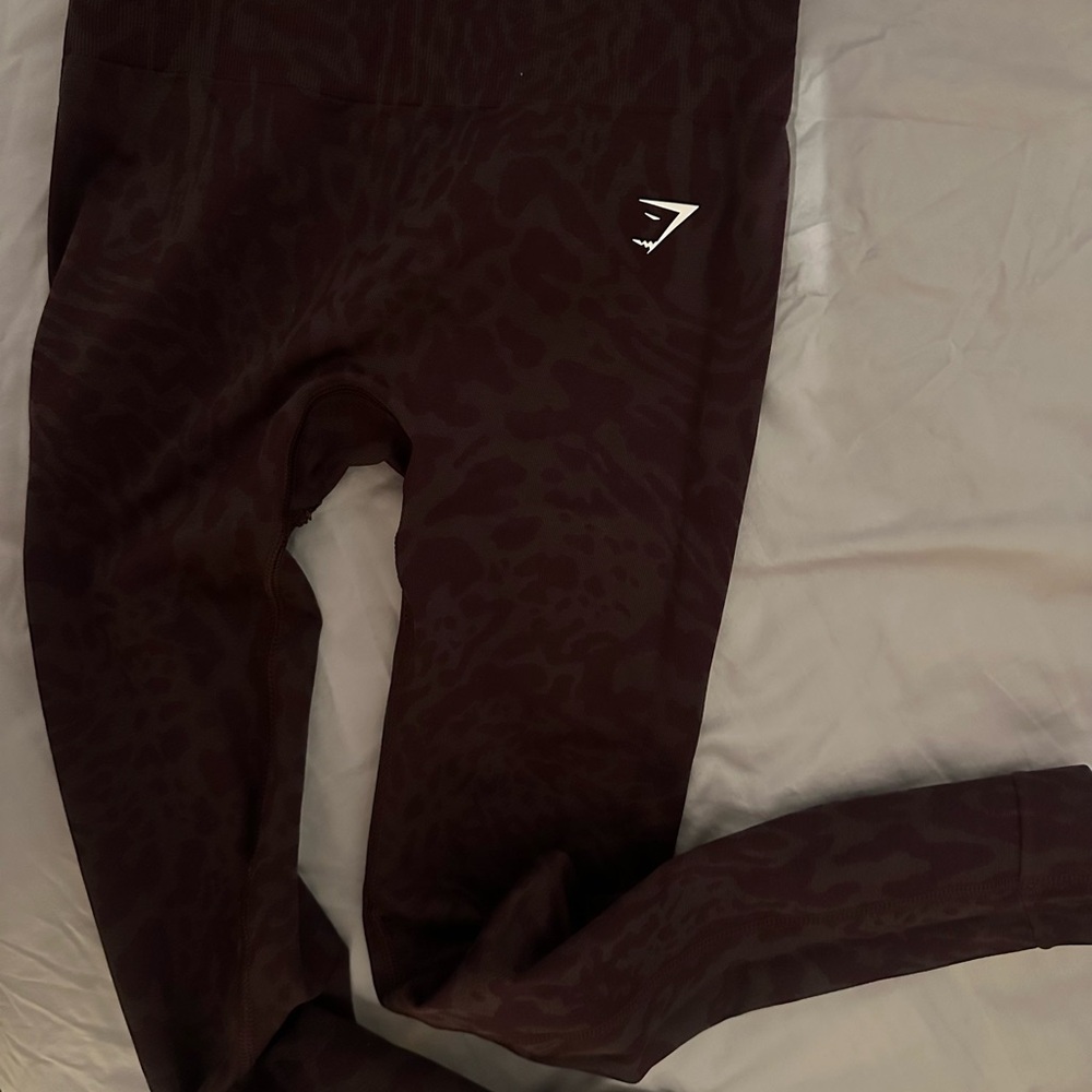 Plum Gymshark patterned leggings (2025 drop)